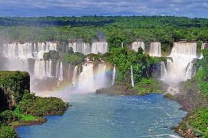 Brasilien, Rio Negro, Amazonas - Magisches Amazonien: Landprogramm Iguassu - Brasilia, Flussreise Manaus - Rio Negro - Amazonas, Landprogramm Rio de Janeiro mit der MS Amazon Clipper Premium Brasilien, Rio Negro, Amazonas - Magisches Amazonien: Landprogramm Iguassu - Brasilia, Flussreise Manaus - Rio Negro - Amazonas, Landprogramm Rio de Janeiro mit der MS Amazon Clipper Premium