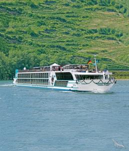 Donauharmonie: Passau - Wien - Budapest - Passau mit der MS Anesha