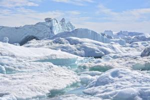 MS ULTRAMARINE: Grönland von Süd nach West