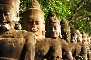 Morgenröte: Angkor Wat - Tonlé See - Mekong-Flussfahrt - Mekong-Delta - Saigon mit der MS Lan Diep