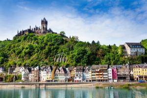 Rhein, Mosel, Saar - Entdeckungen an drei Flüssen: Düsseldorf - Loreley - Rüdesheim - Koblenz - Trier - Luxemburg – Saarschleife - Saarburg - Düsseldorf mit der MS Calypso Rhein, Mosel, Saar - Entdeckungen an drei Flüssen: Düsseldorf - Loreley - Rüdesheim - Koblenz - Trier - Luxemburg – Saarschleife - Saarburg - Düsseldorf mit der MS Calypso