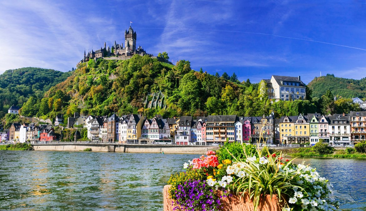 Rhein in Flammen - St. Goar: Köln - Cochem - Loreley - St. Goar -  Köln mit der MS Switzerland