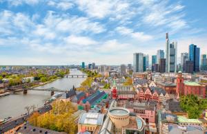 Verträumte Mosel: Frankfurt - Cochem - Traben-Trarbach - Trier - Bernkastel-Kues - Koblenz - Rüdesheim - Frankfurt mit der MS Asara Verträumte Mosel: Frankfurt - Cochem - Traben-Trarbach - Trier - Bernkastel-Kues - Koblenz - Rüdesheim - Frankfurt mit der MS Asara